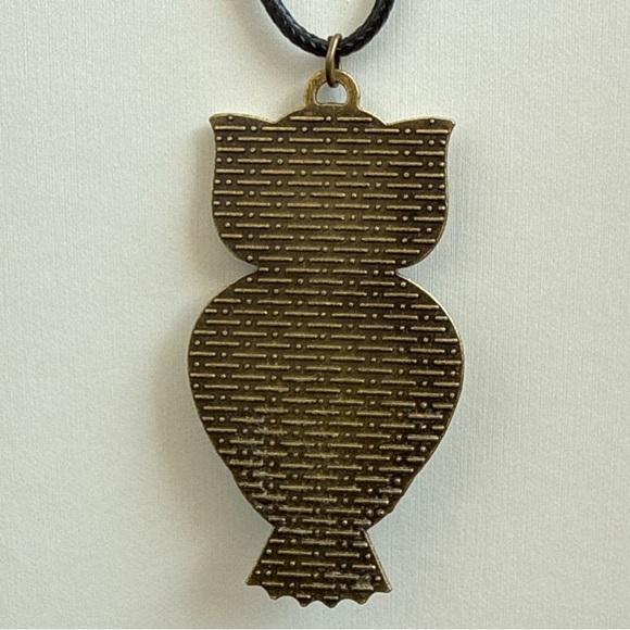 Handmade Green and Blue Fluid Art Owl Pendant Necklace - Picture 8 of 10